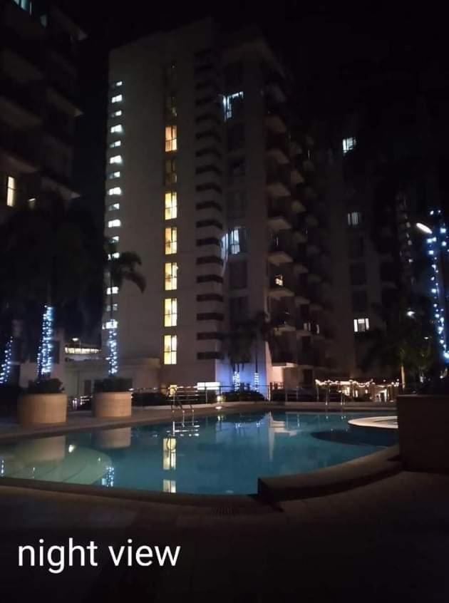 One Palm Tree Villas Naia Terminal 3 Manila Eksteriør bilde